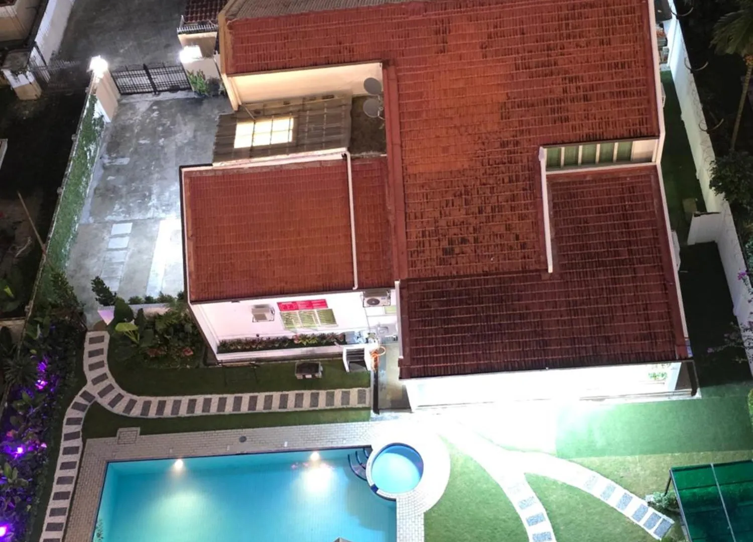 Perkasa Bunglow , Jalan Ampang kontakter